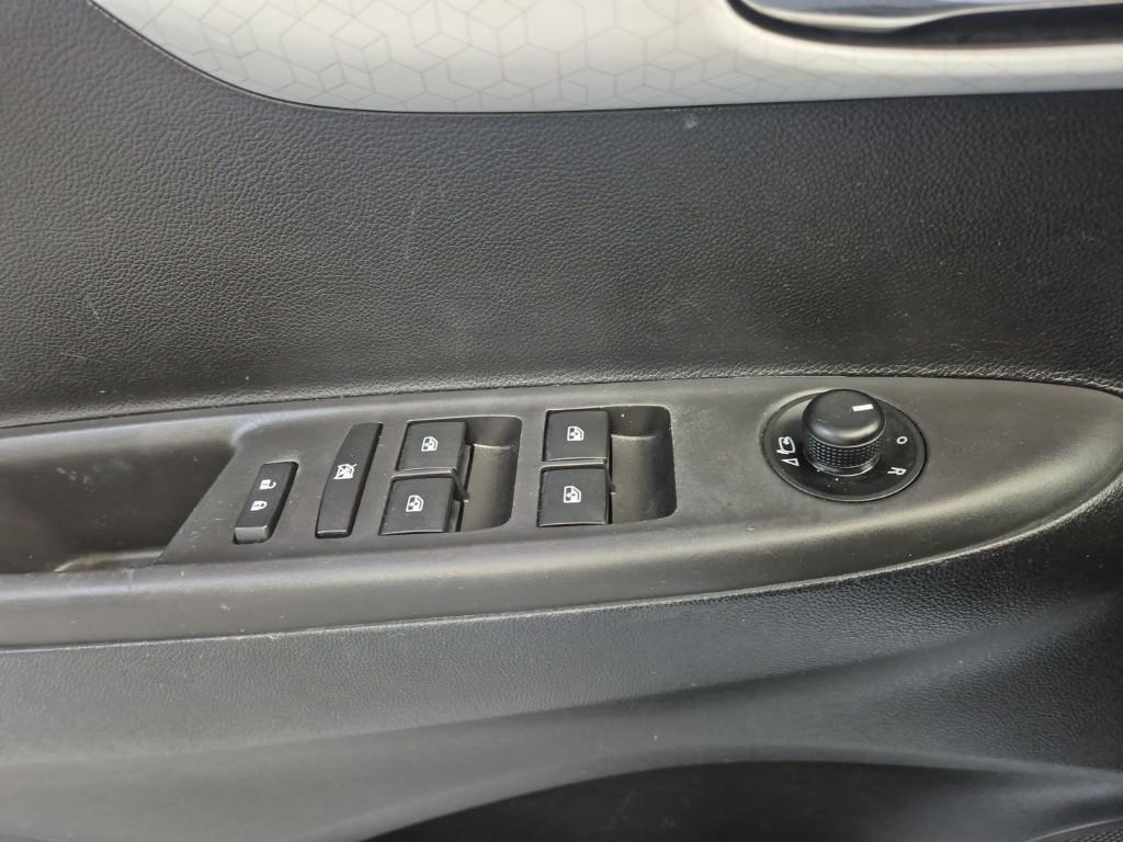 Chevrolet Spark 2016 Blanco - Importación desde Corea - HF Imports Iquique - Foto 16