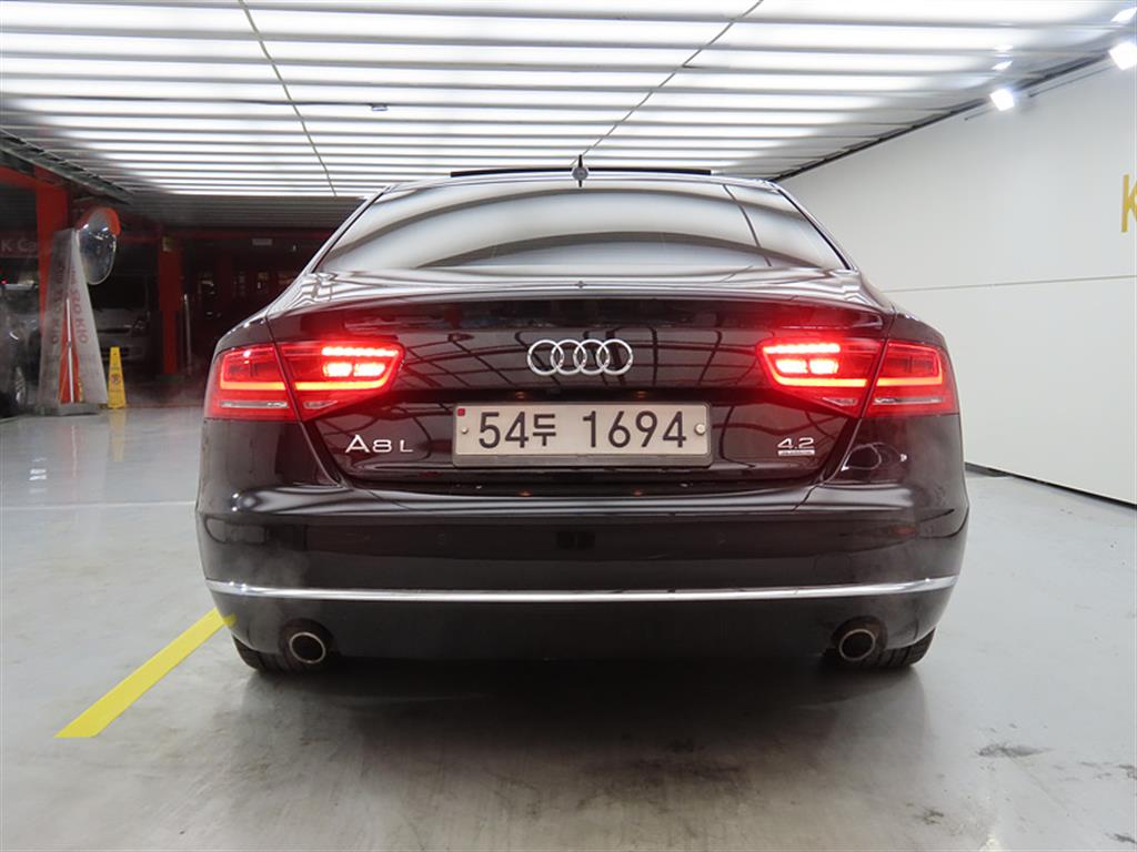 Audi A8 - Vista 3