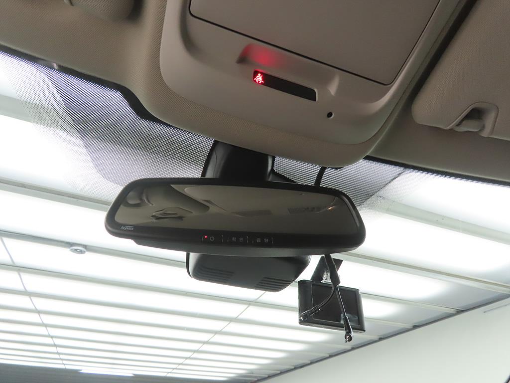 SAMSUNG QM6 - Vista 12