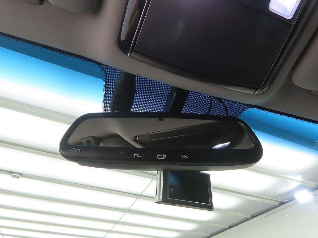 HYUNDAI Grandeur - Vista 12