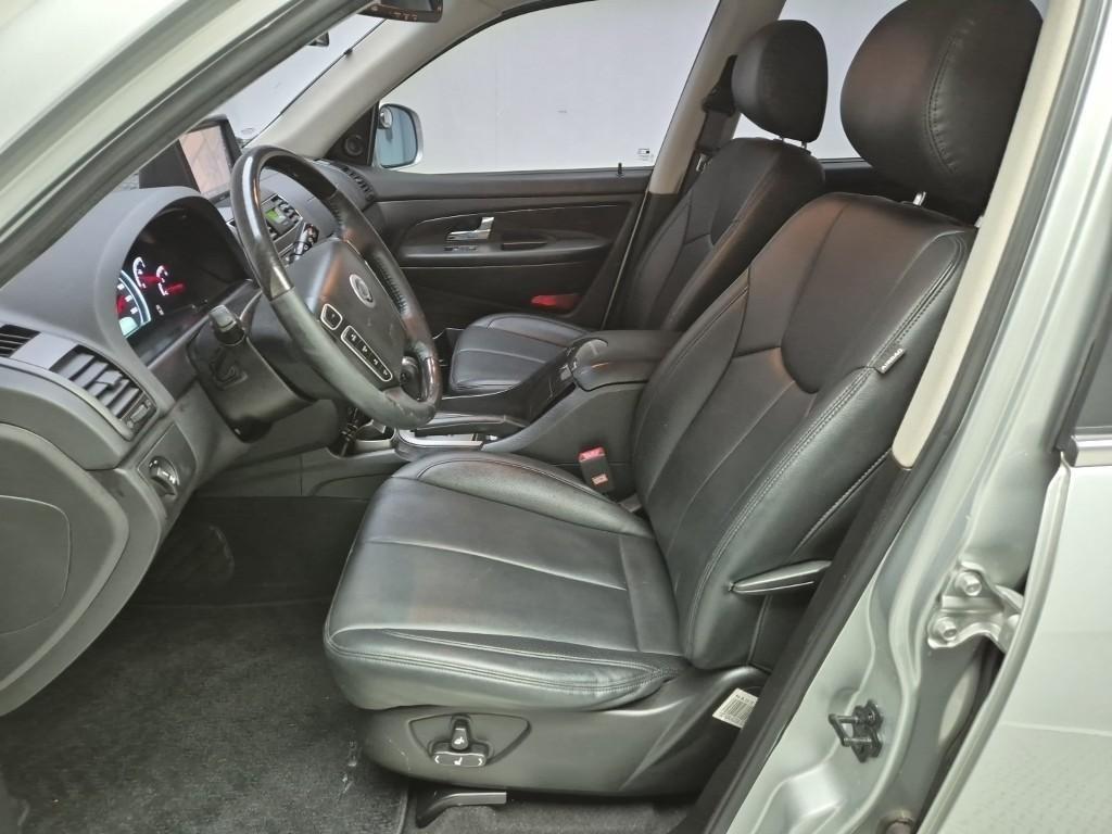 Ssangyong Rexton - Vista 11