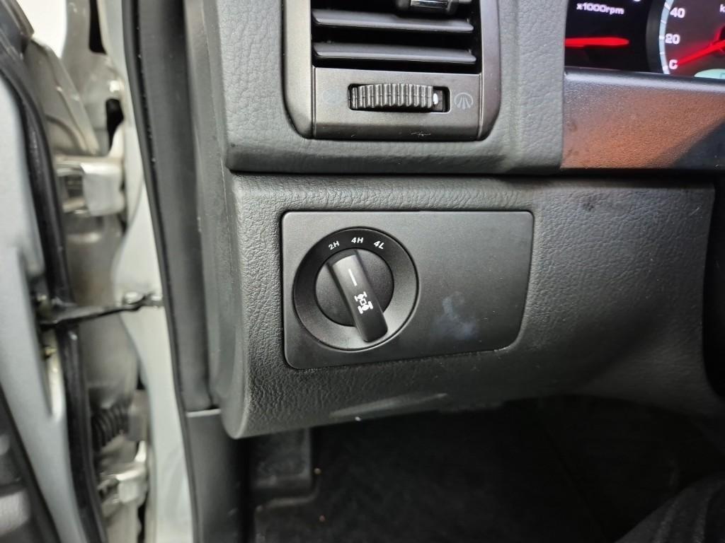 Ssangyong Rexton 2015 Plateado - Importación desde Corea - HF Imports Iquique - Foto 18