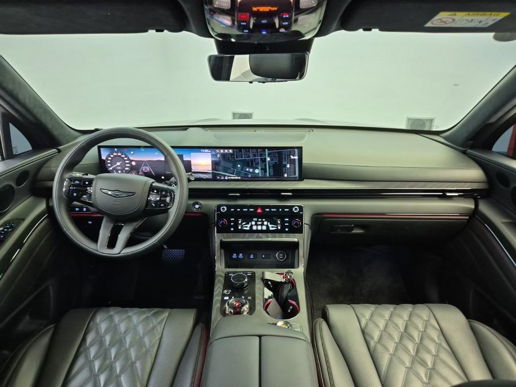 Genesis GV80 - Vista 7