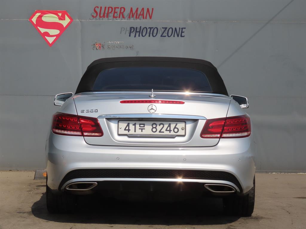 Mercedes Benz E class - Vista 7