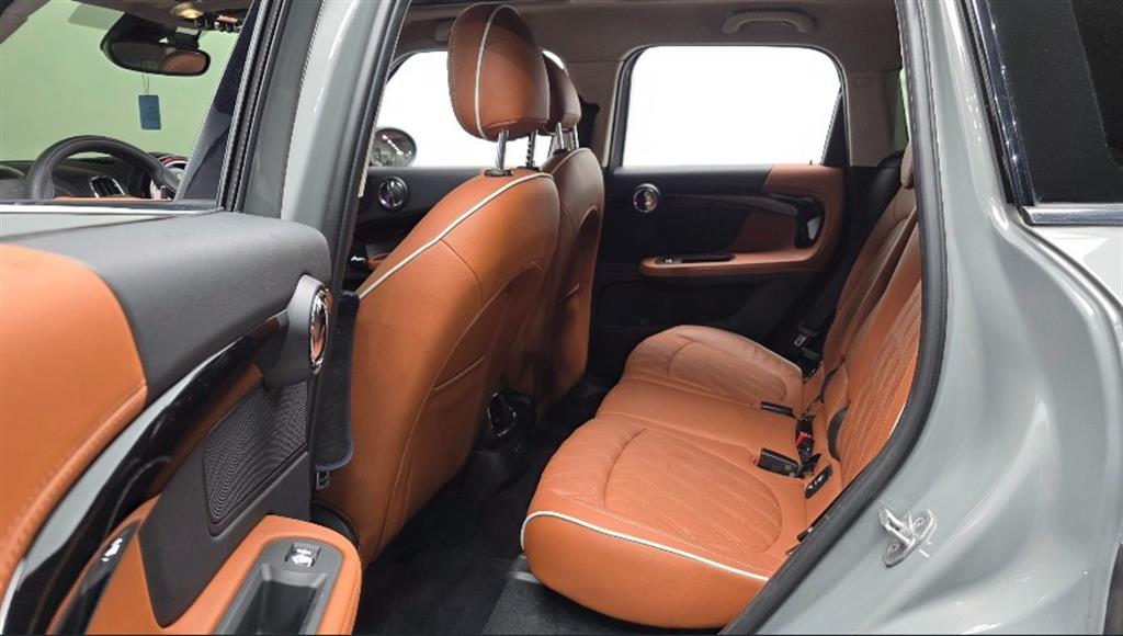 Mini Countryman - Vista 11