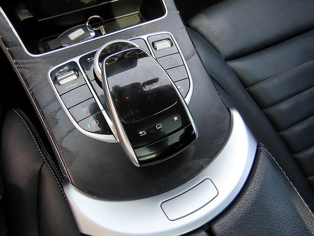 Mercedes Benz GLC Class 2016 Negro - Importación desde Corea - HF Imports Iquique - Foto 13