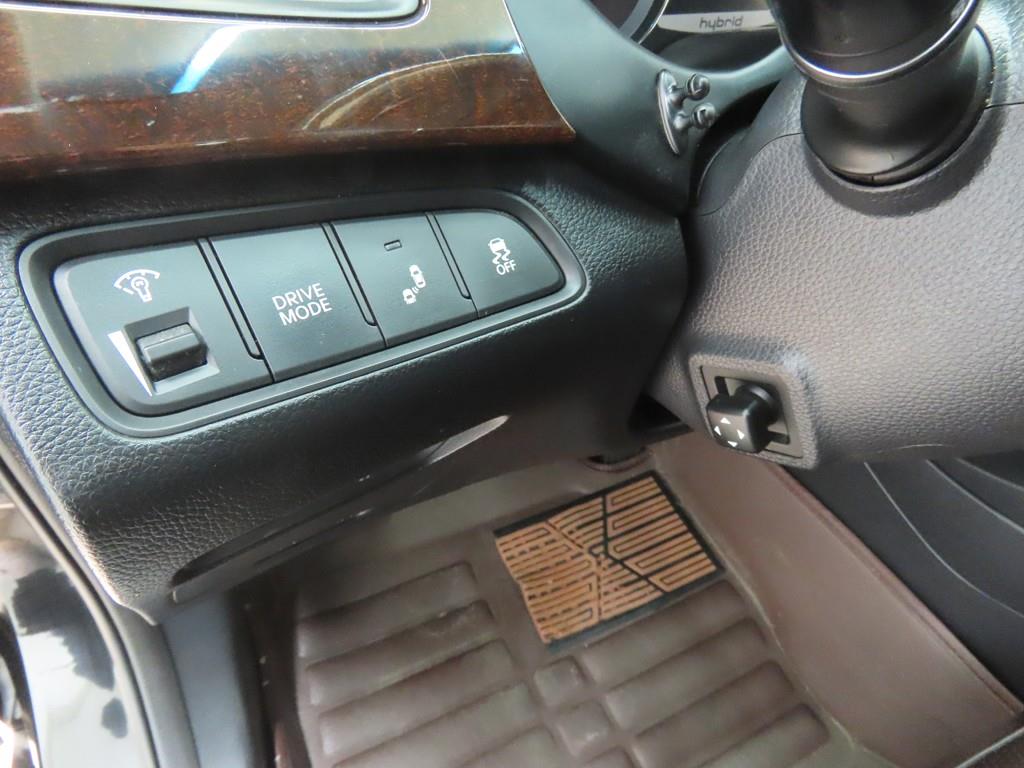 HYUNDAI Grandeur - Vista 10