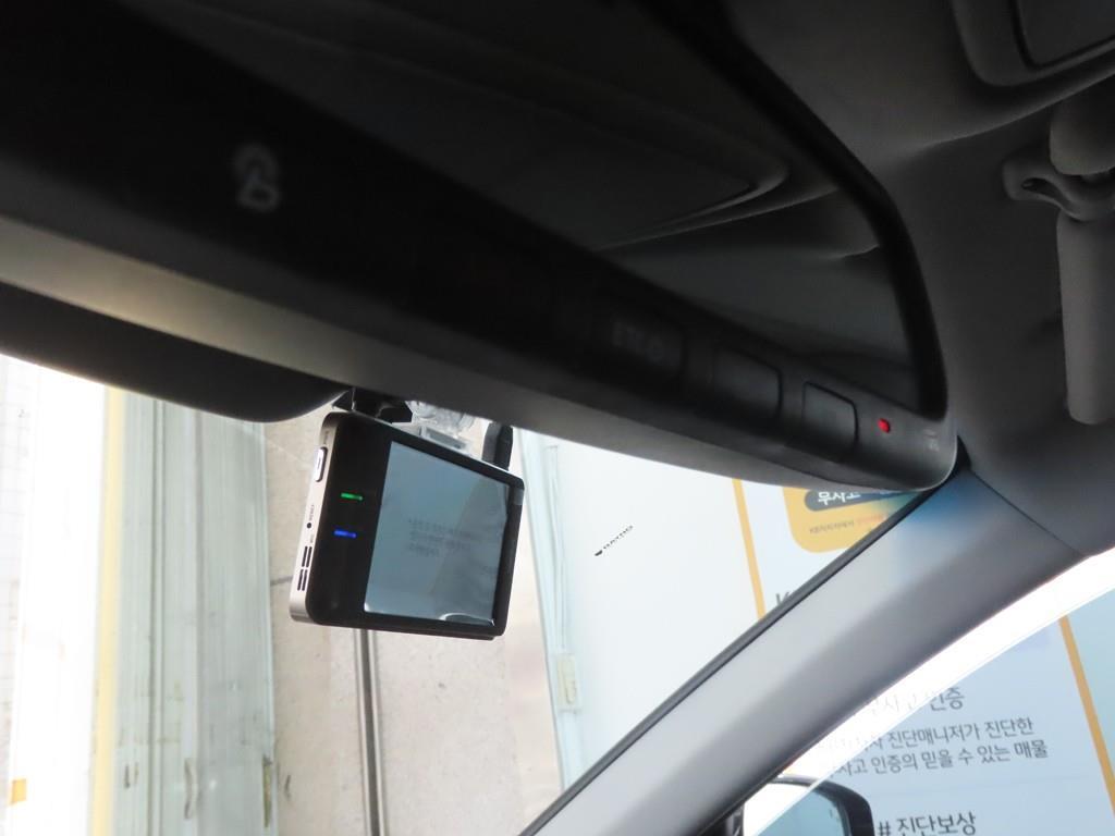 HYUNDAI Grandeur - Vista 11