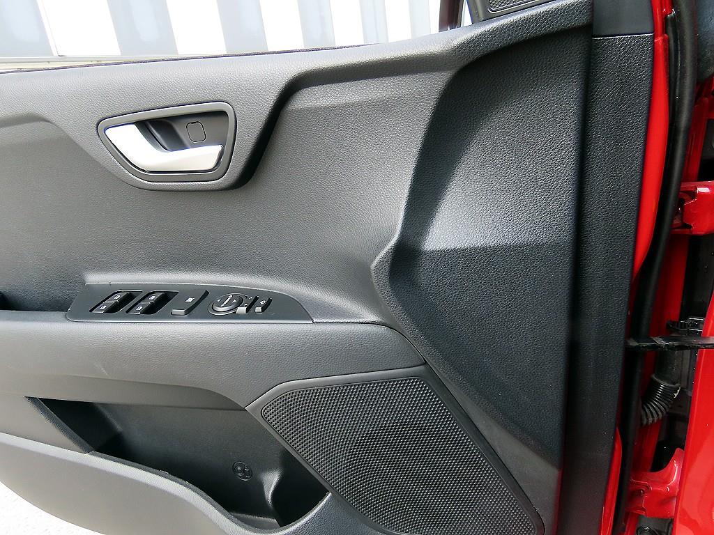 KIA Stonic - Vista 11