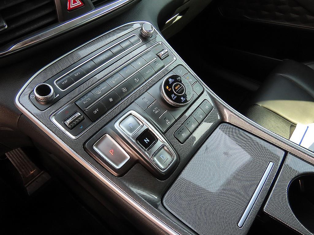 HYUNDAI Santa Fe - Vista 10