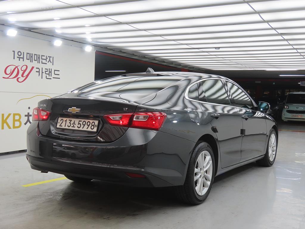 Chevrolet Malibu - Vista 4