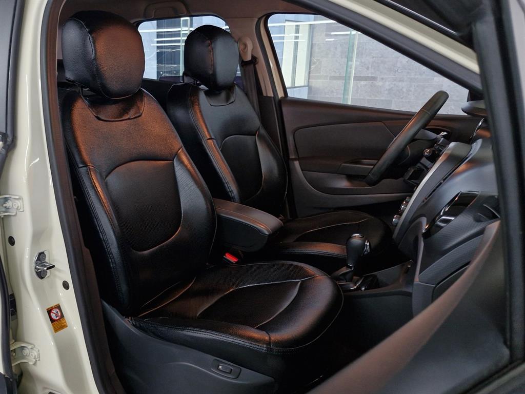 SAMSUNG QM3 - Vista 9