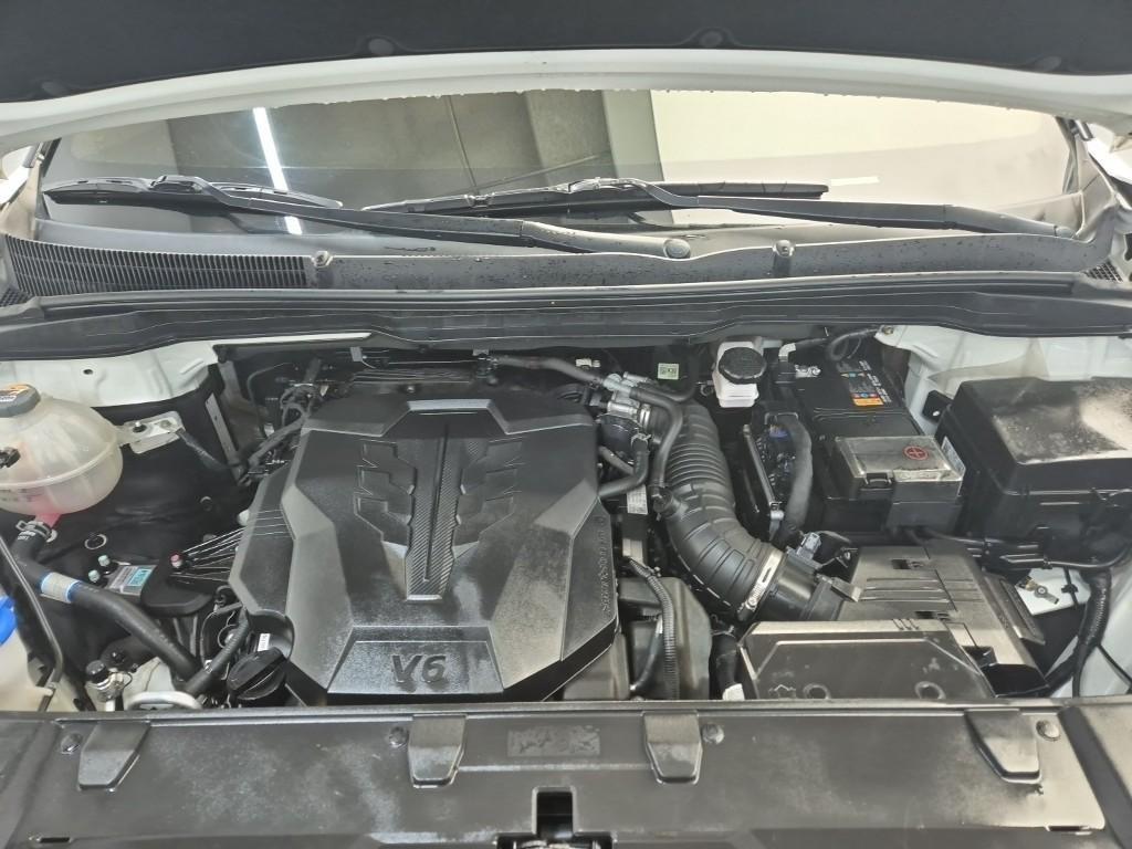 KIA Carnival - Vista 5