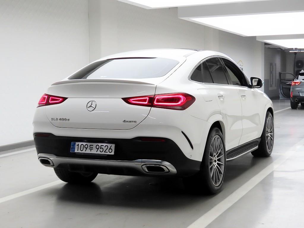 Mercedes Benz GLE Class - Vista 4