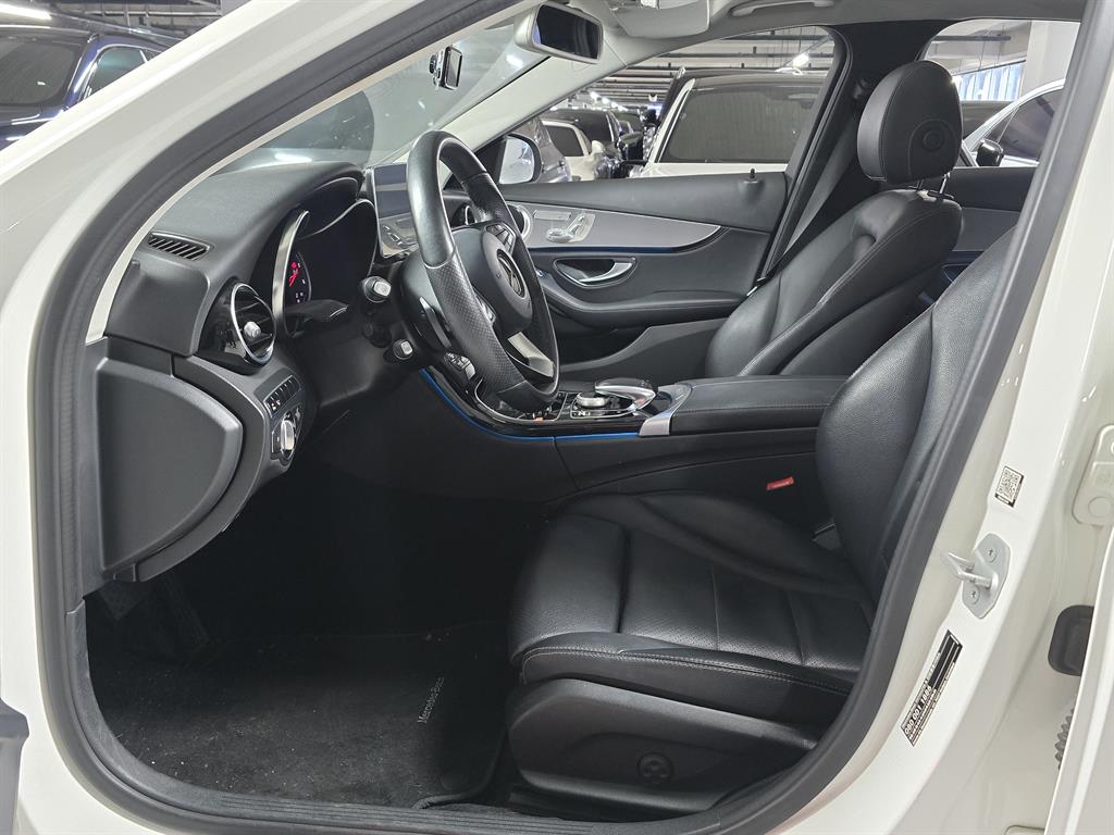 Mercedes Benz C Class - Vista 6