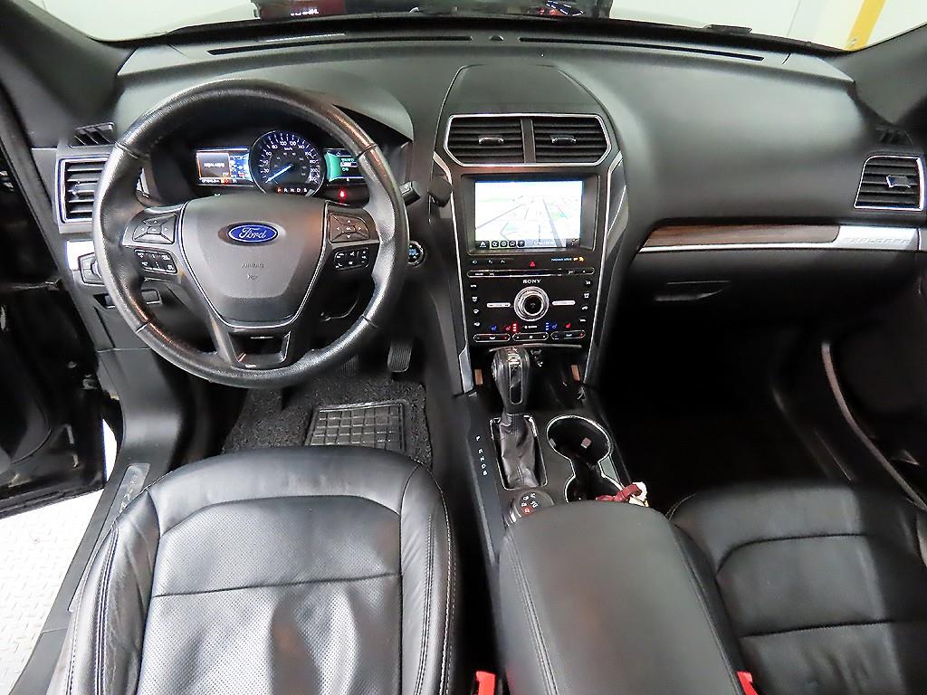 Ford Explorer - Vista 7