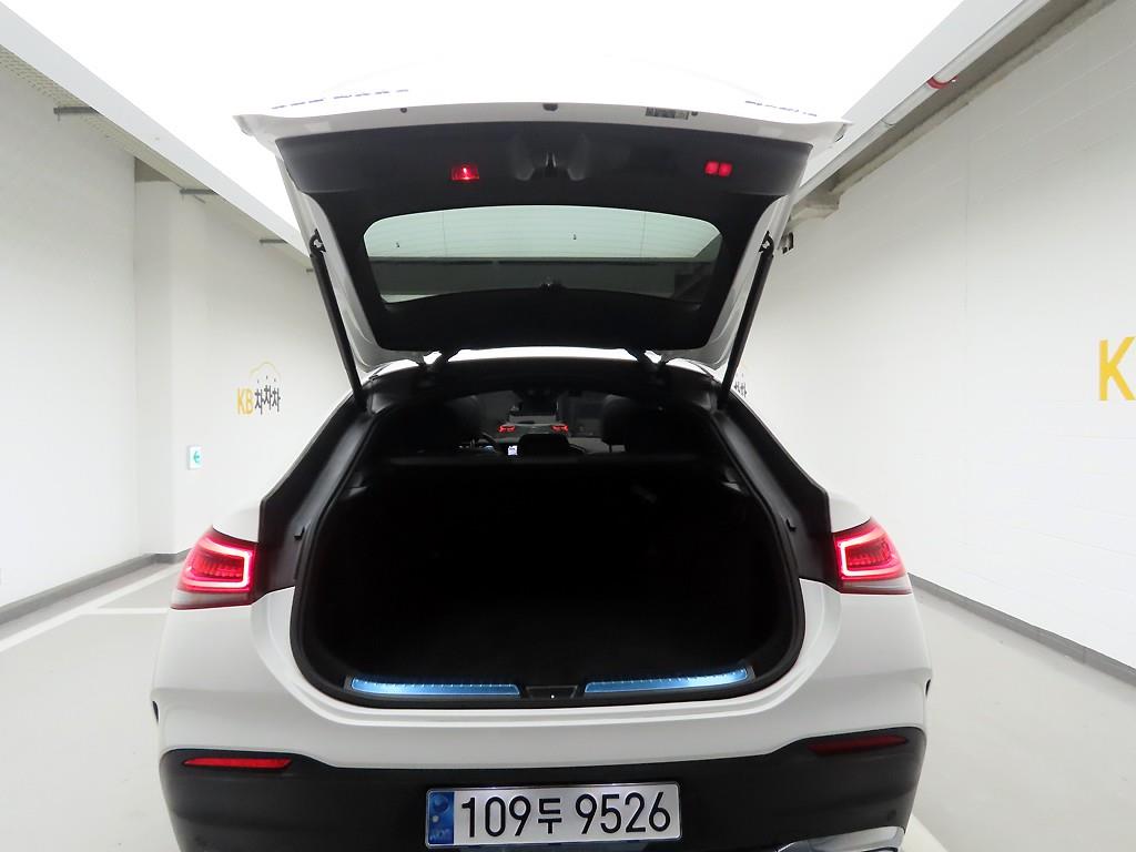 Mercedes Benz GLE Class - Vista 5