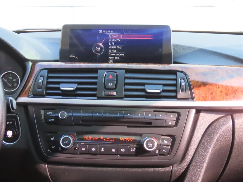 BMW 3 series 2013 Blanco - Importación desde Corea - HF Imports Iquique - Foto 9