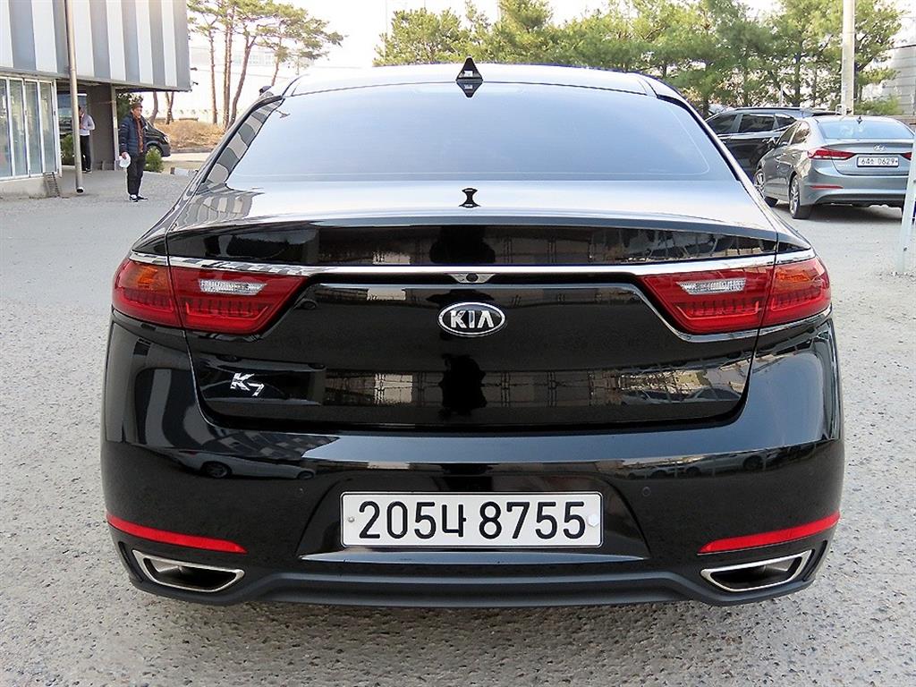 KIA K7 - Vista 4