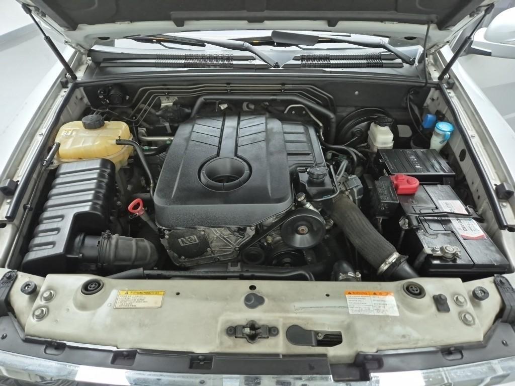 Ssangyong Rexton - Vista 5