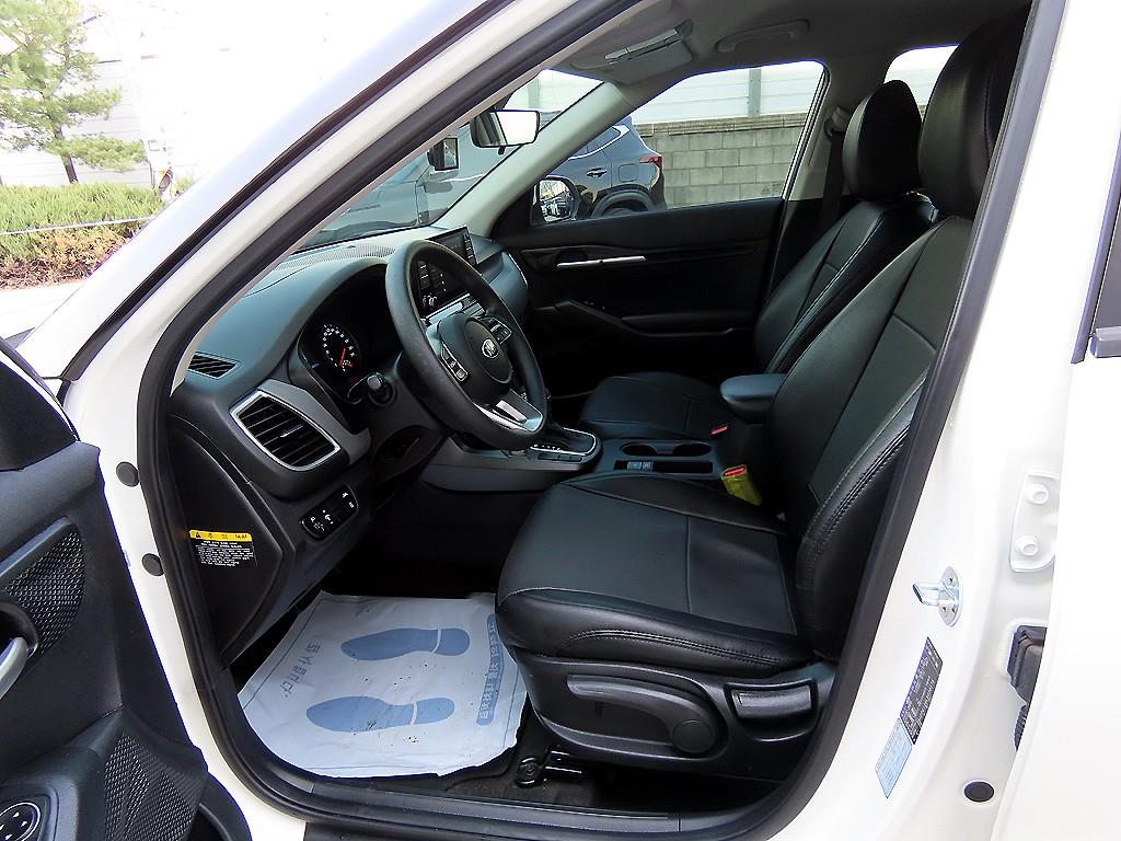 KIA Seltos - Vista 5