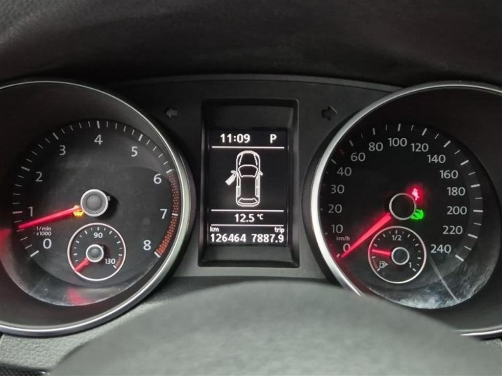 Volkswagen Golf - Vista 6