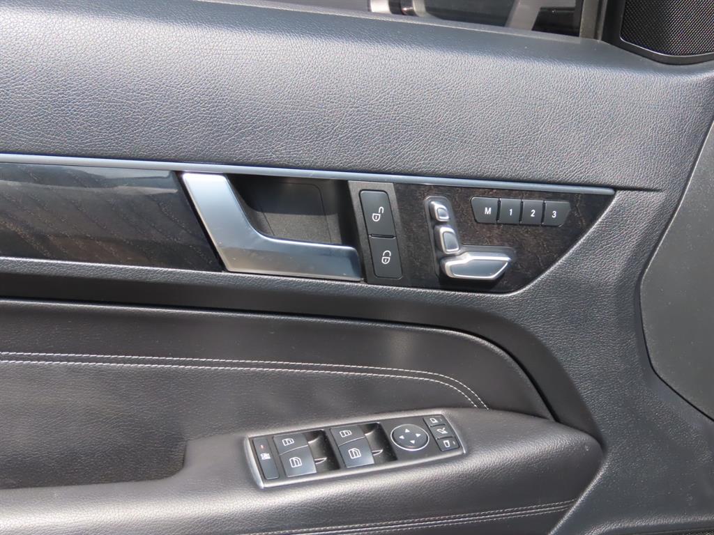 Mercedes Benz E class - Vista 11