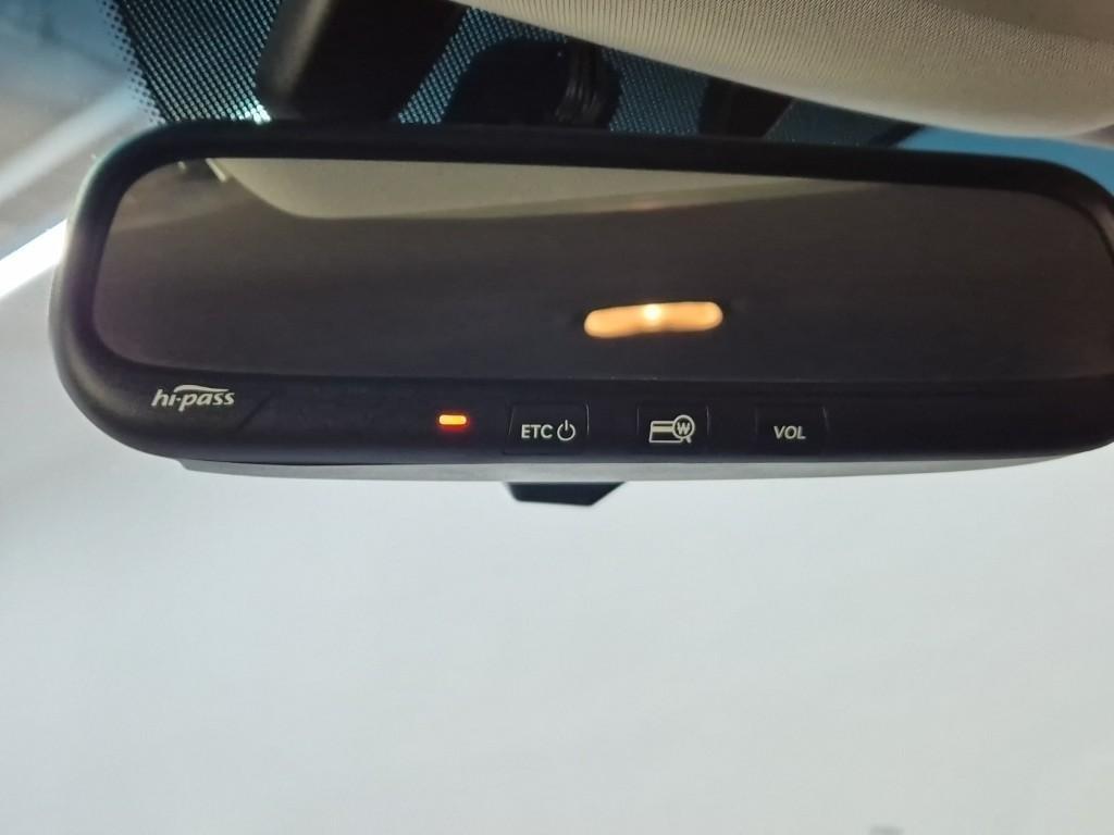 Ssangyong Tivoli 2018 Gris - Importación desde Corea - HF Imports Iquique - Foto 15