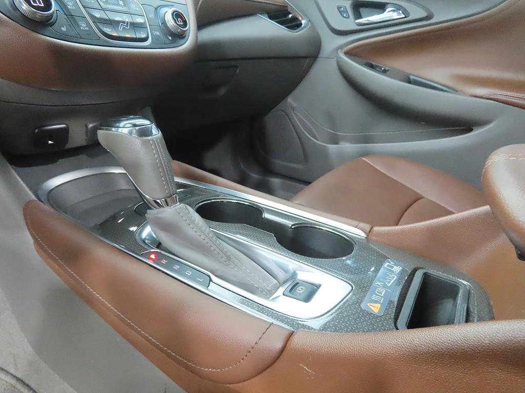 Chevrolet Malibu - Vista 11