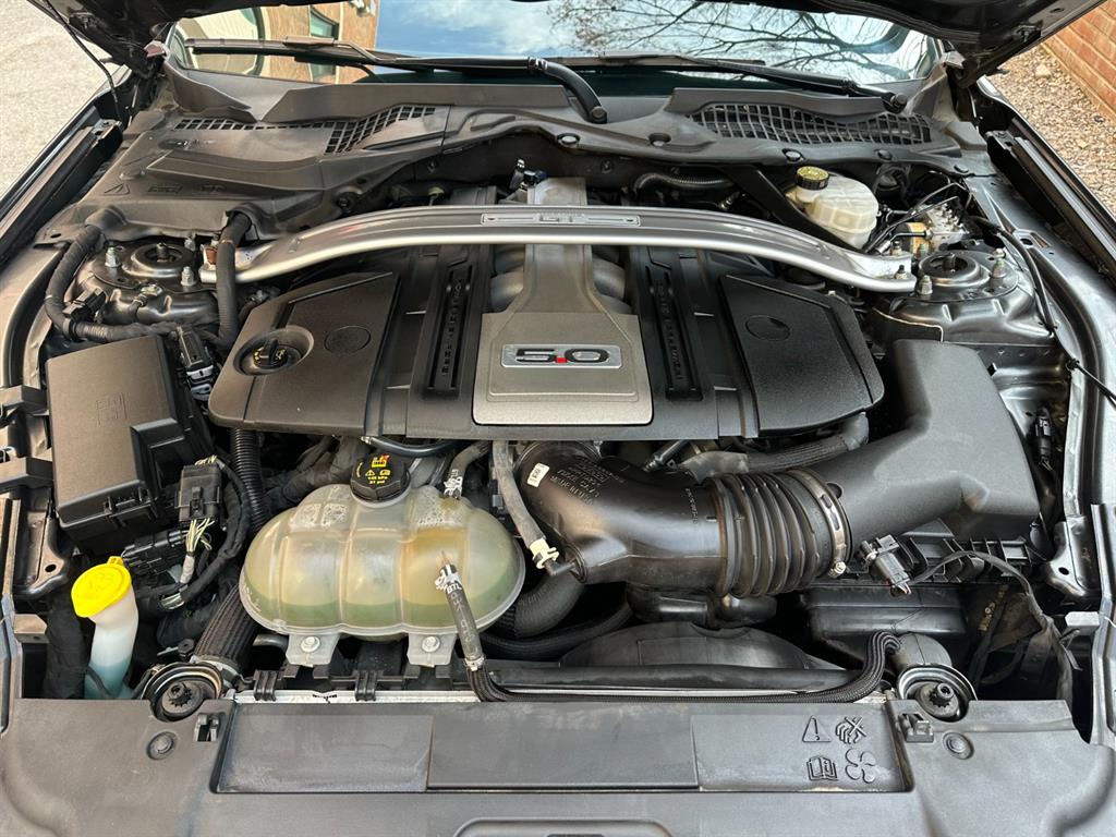 Ford Mustang - Vista 7