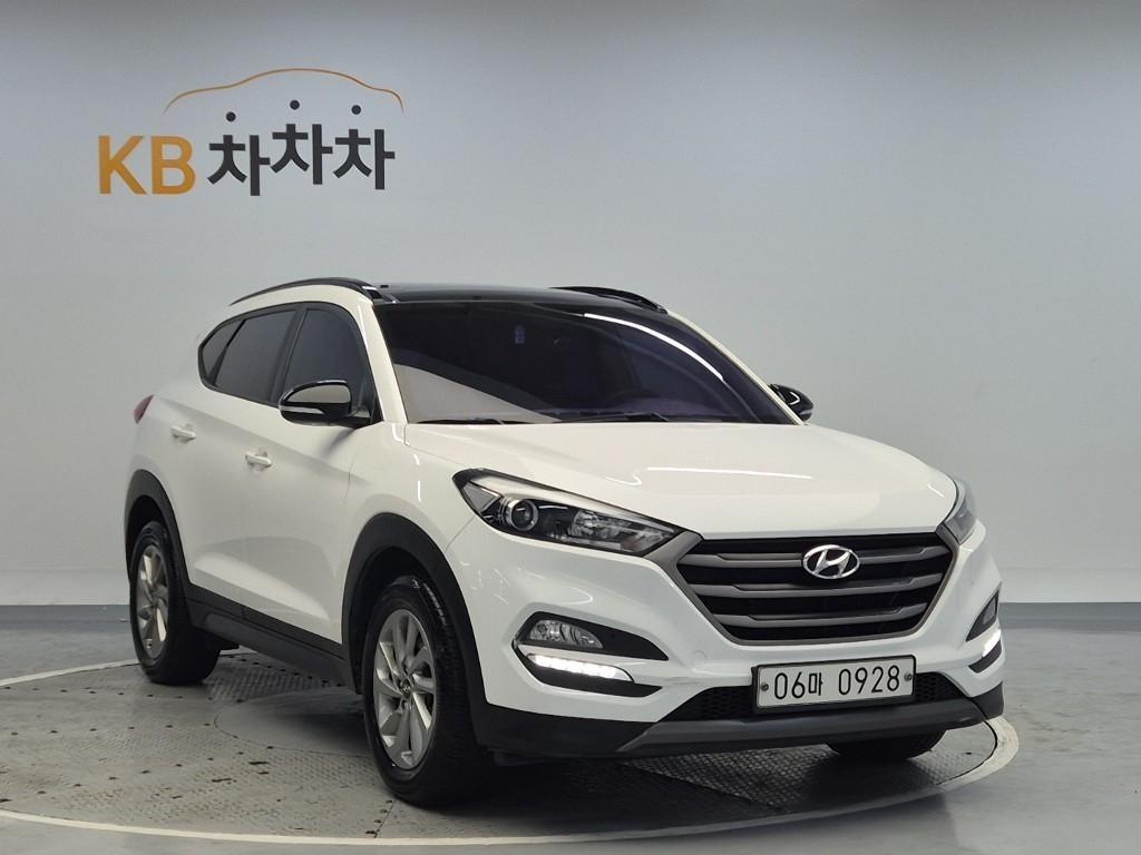 HYUNDAI Tucson - Vista 4