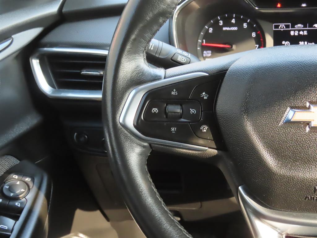 Chevrolet Trail Blazer 2021 Gris - Importación desde Corea - HF Imports Iquique - Foto 11