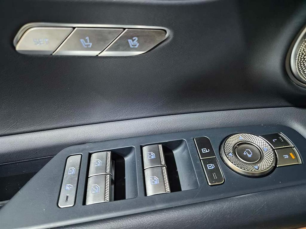 Genesis GV80 - Vista 12