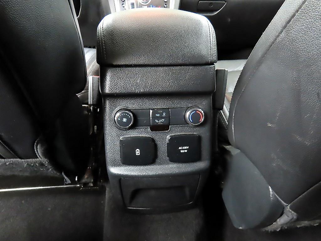 Ford Explorer - Vista 12