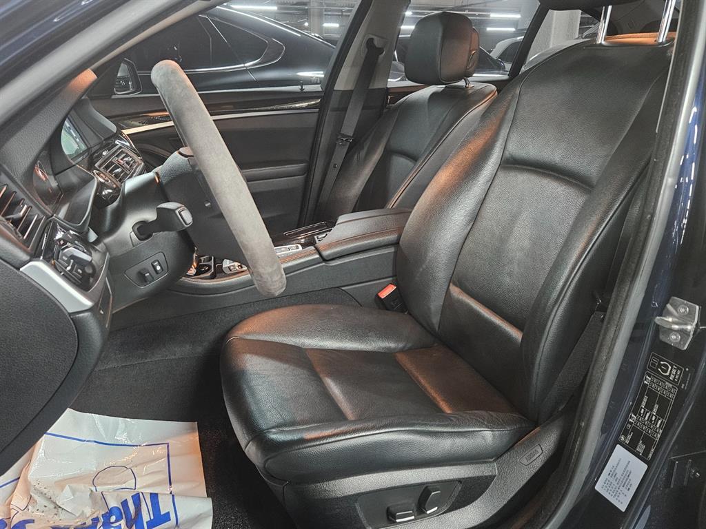 BMW 5 Series 2012 Negro - Importación desde Corea - HF Imports Iquique - Foto 14