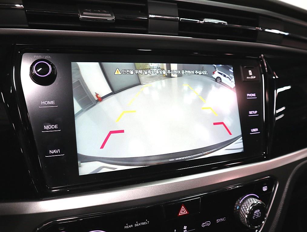 Ssangyong Korando - Vista 11