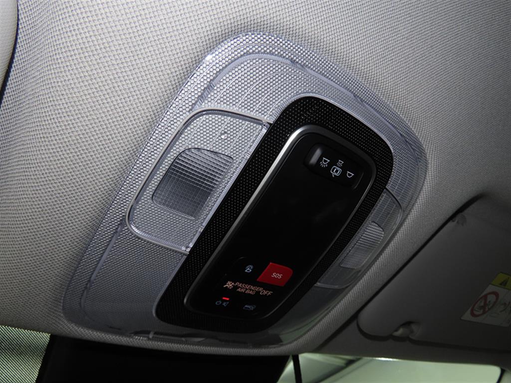 HYUNDAI Avante - Vista 12