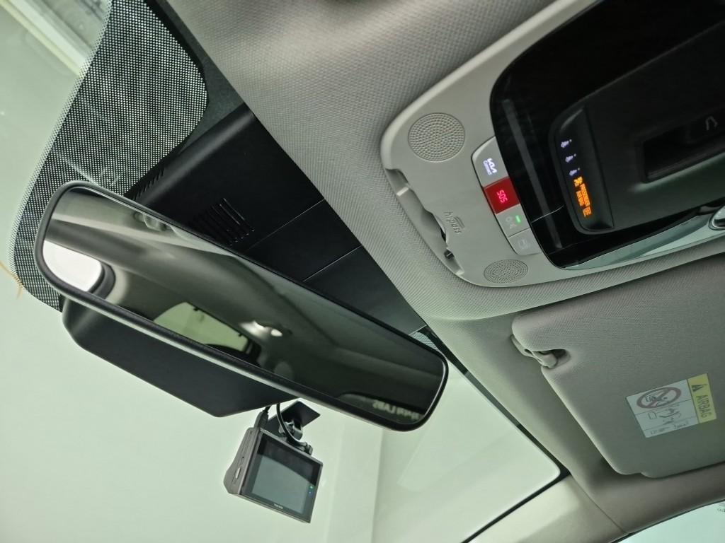 KIA Sorento - Vista 11