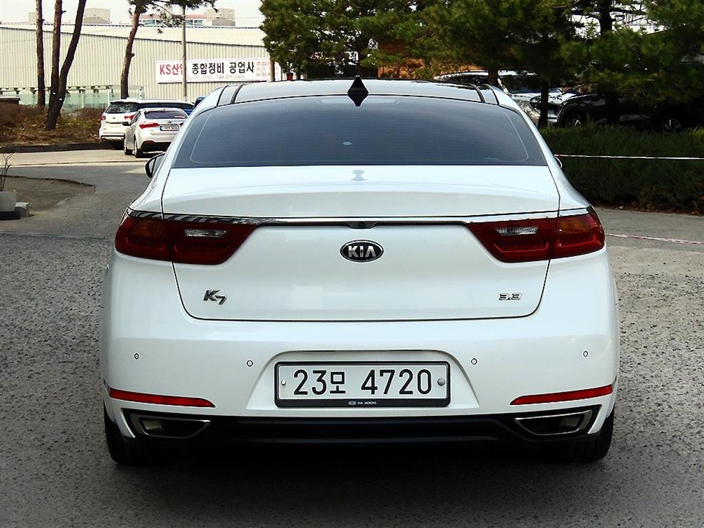KIA K7 - Vista 4