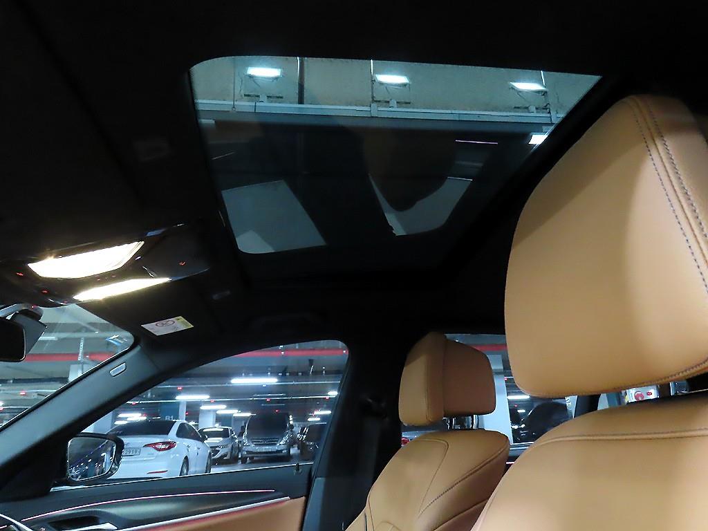 BMW 5 Series 2023 Negro - Importación desde Corea - HF Imports Iquique - Foto 17