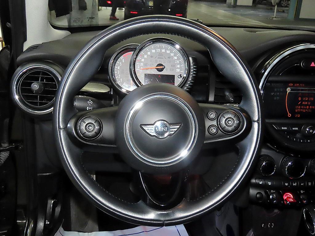 Mini Cooper - Vista 8