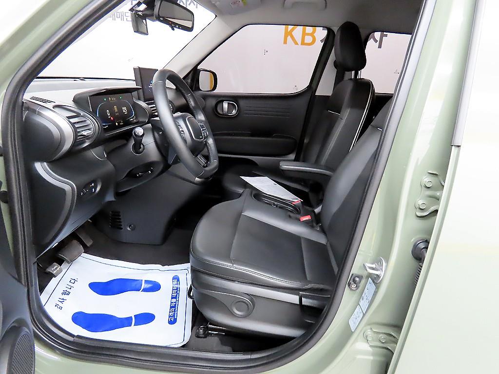 HYUNDAI Casper - Vista 5