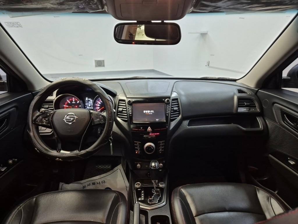 Ssangyong Tivoli - Vista 7