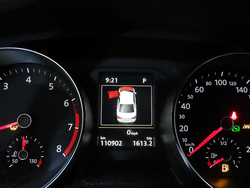 Volkswagen Passat - Vista 9