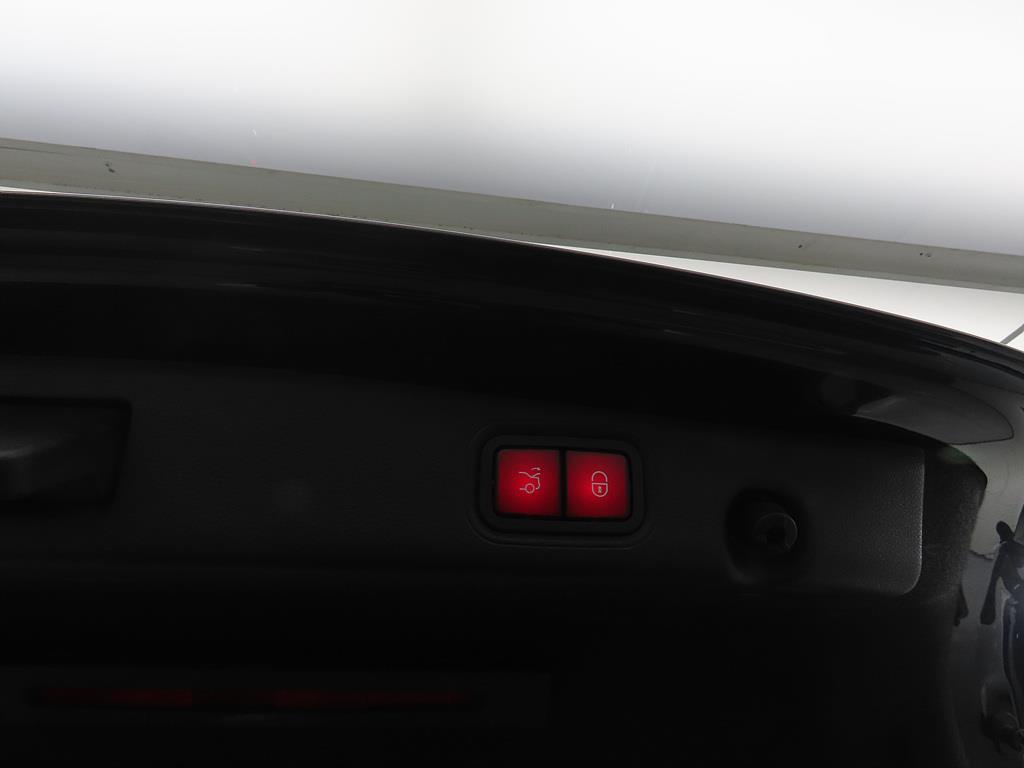 Mercedes Benz E class 2022 Negro - Importación desde Corea - HF Imports Iquique - Foto 17