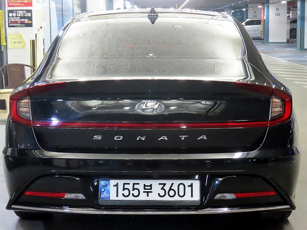 HYUNDAI Sonata - Vista 5
