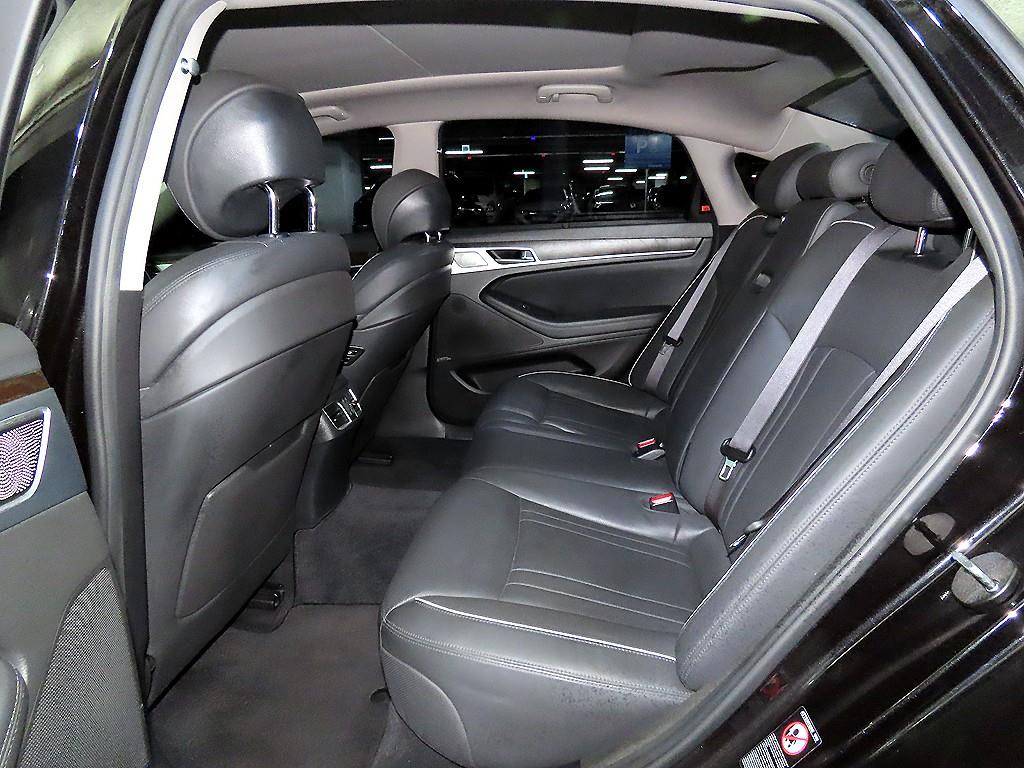 Genesis G80 - Vista 7