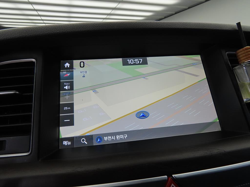 Genesis G80 - Vista 9