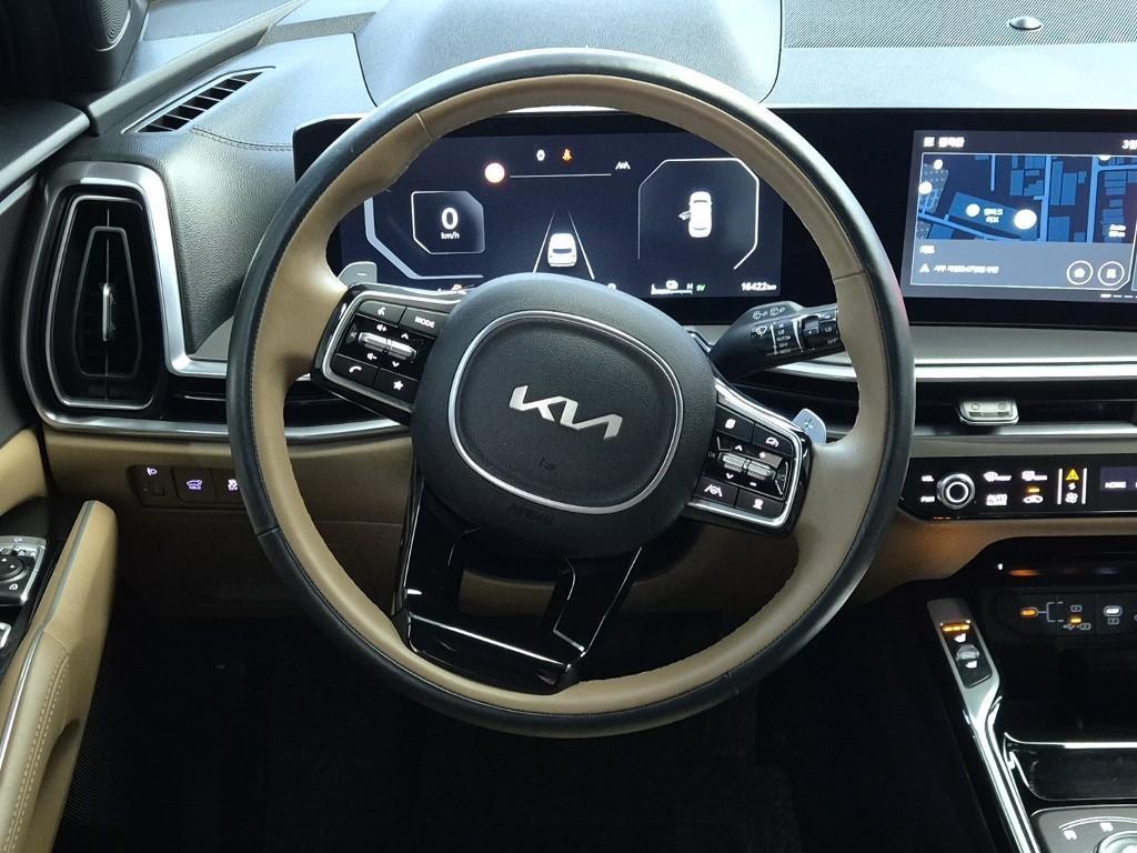 KIA Sorento - Vista 8