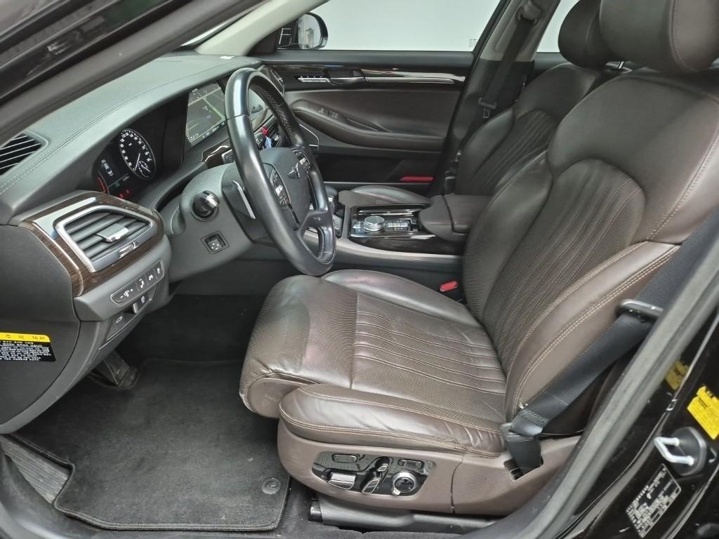 Genesis EQ900 - Vista 11